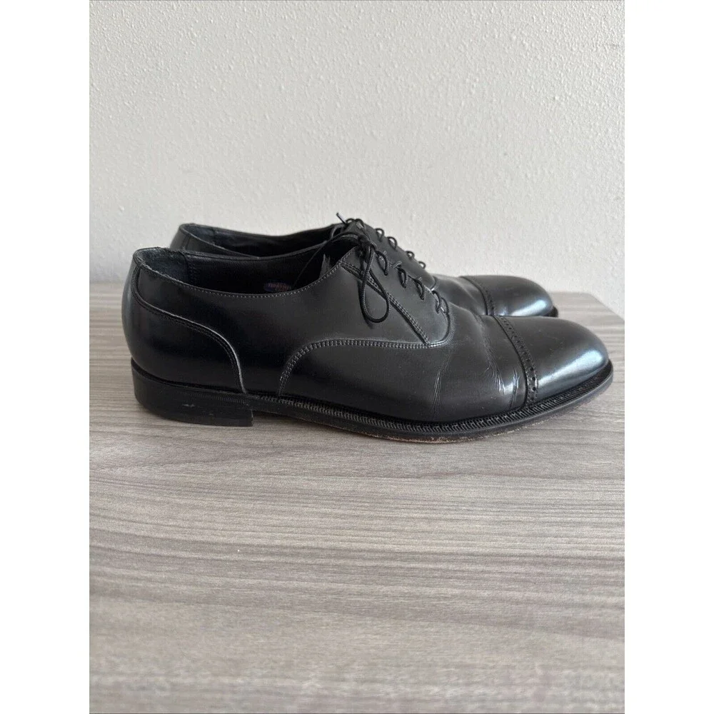 Florsheim Imperial Wing Tip‎ Dress Shoes Black Leather Men’s Size 11 Vintage